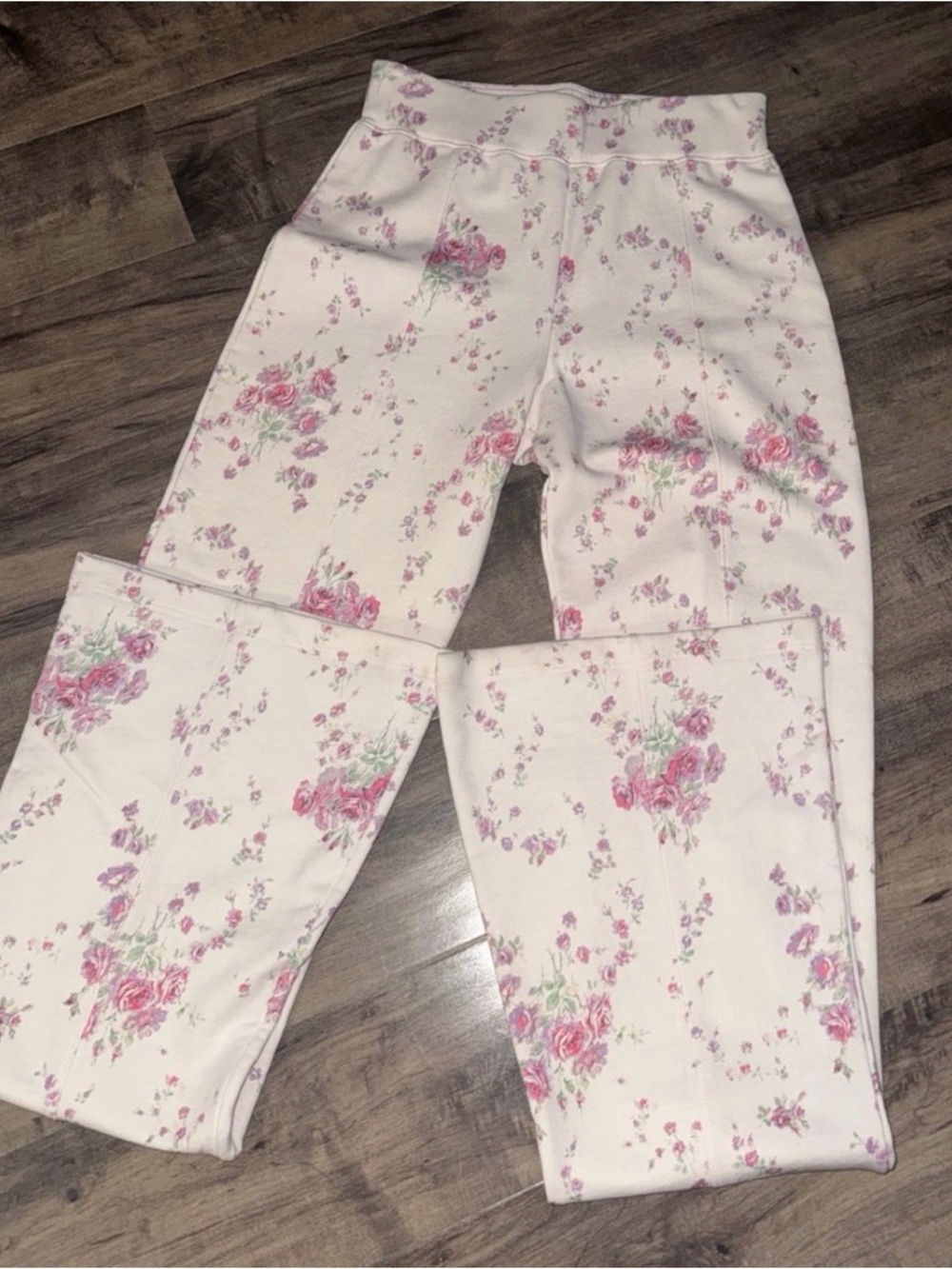 NEW LOVESHACKFANCY reed floral flare leggings in magenta glow- Sz XXS - Picture 4 of 6